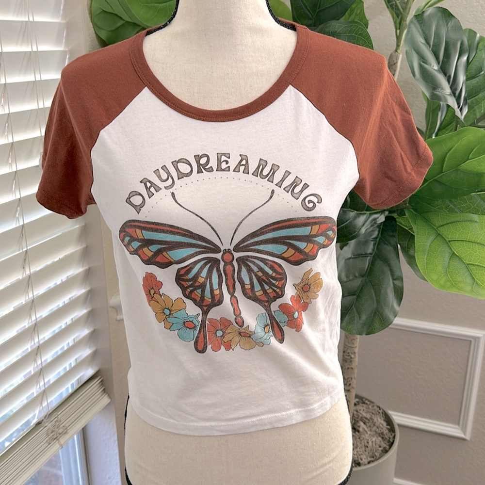 Juniors Hollister TShirt